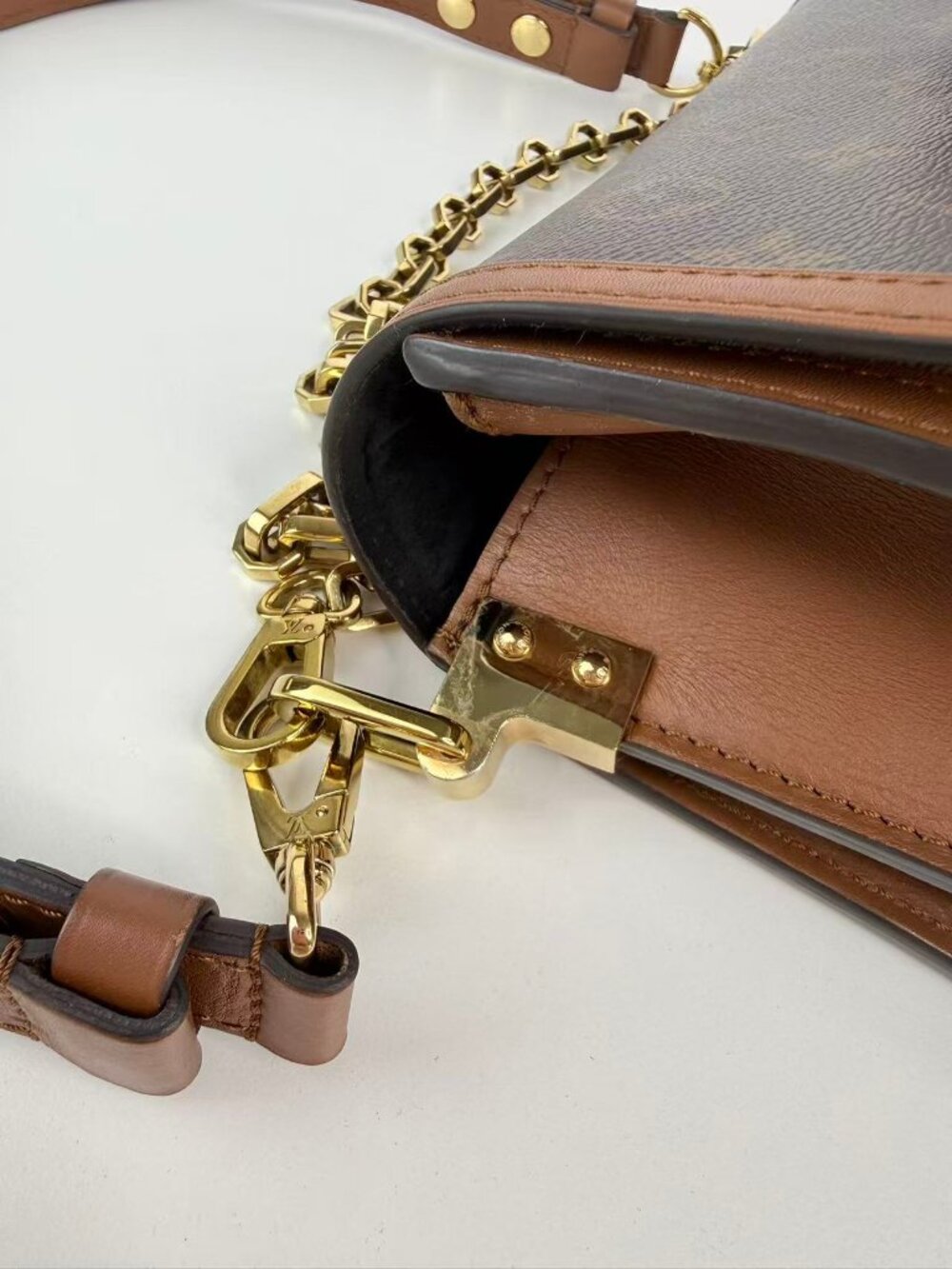 Louis Vuitton Dauphine Monogram - Picture 11 of 12